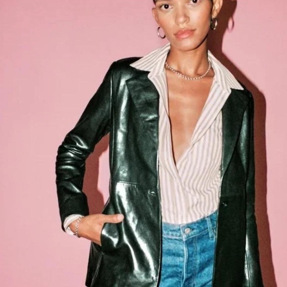 Leather blazer. Just like the Veja leather blazer. - Picture 4 of 4